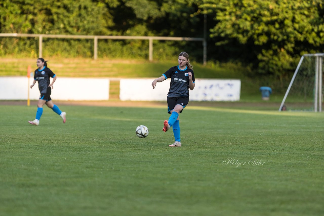 Bild 304 - Loewinnen Cup